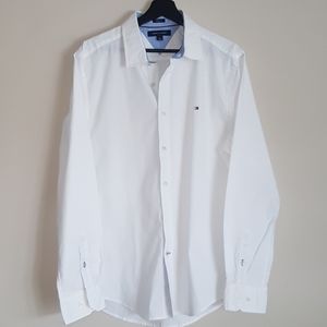 Men's white dress shirt